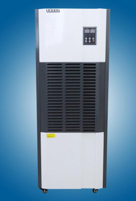 Καλή τιμή. Χωρίς μυρωδιές και χαίρομαι για τον άνετο χώρο διαβίωσης. Διαδικτυακά